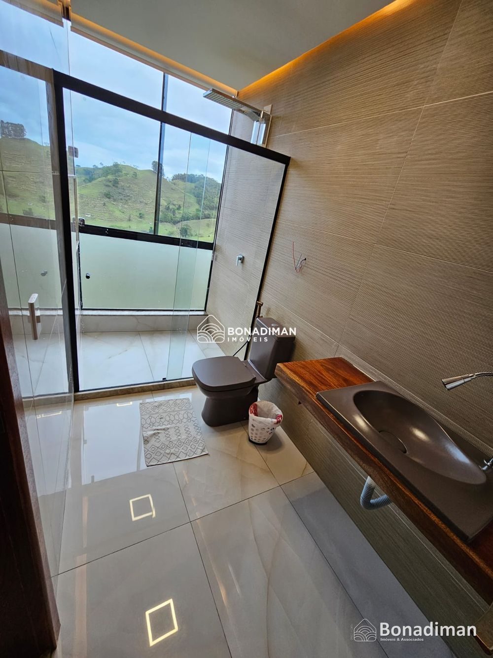MANSÃO COM VISTA LIVRE PARA AS MONTANHAS, VARGEM ALTA-ES! - foto 12