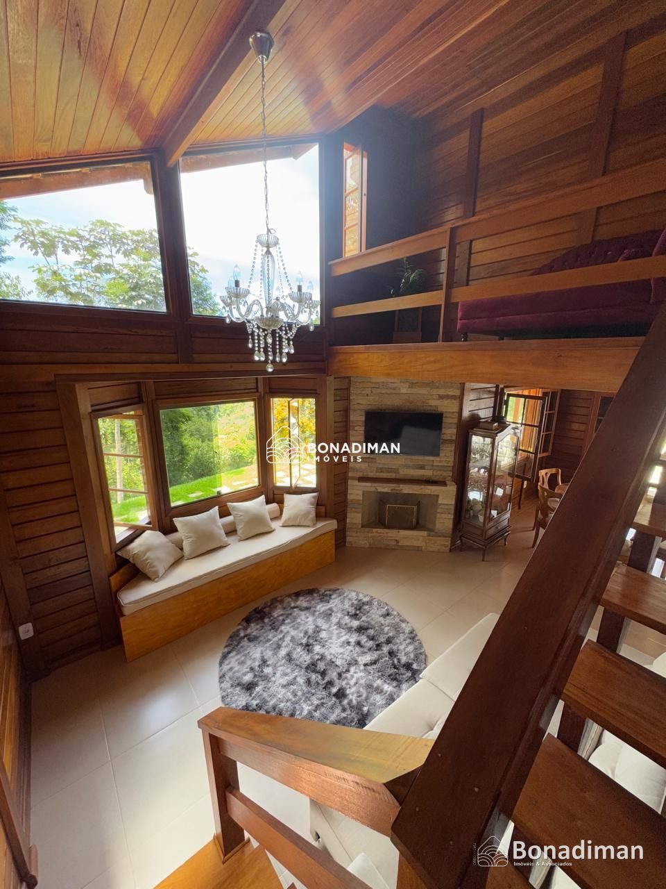 CASA EM RIBEIRÃO DO MEIO – JACIGUÁ: REFÚGIO EXCLUSIVO EM MEIO À NATUREZA! - foto 2